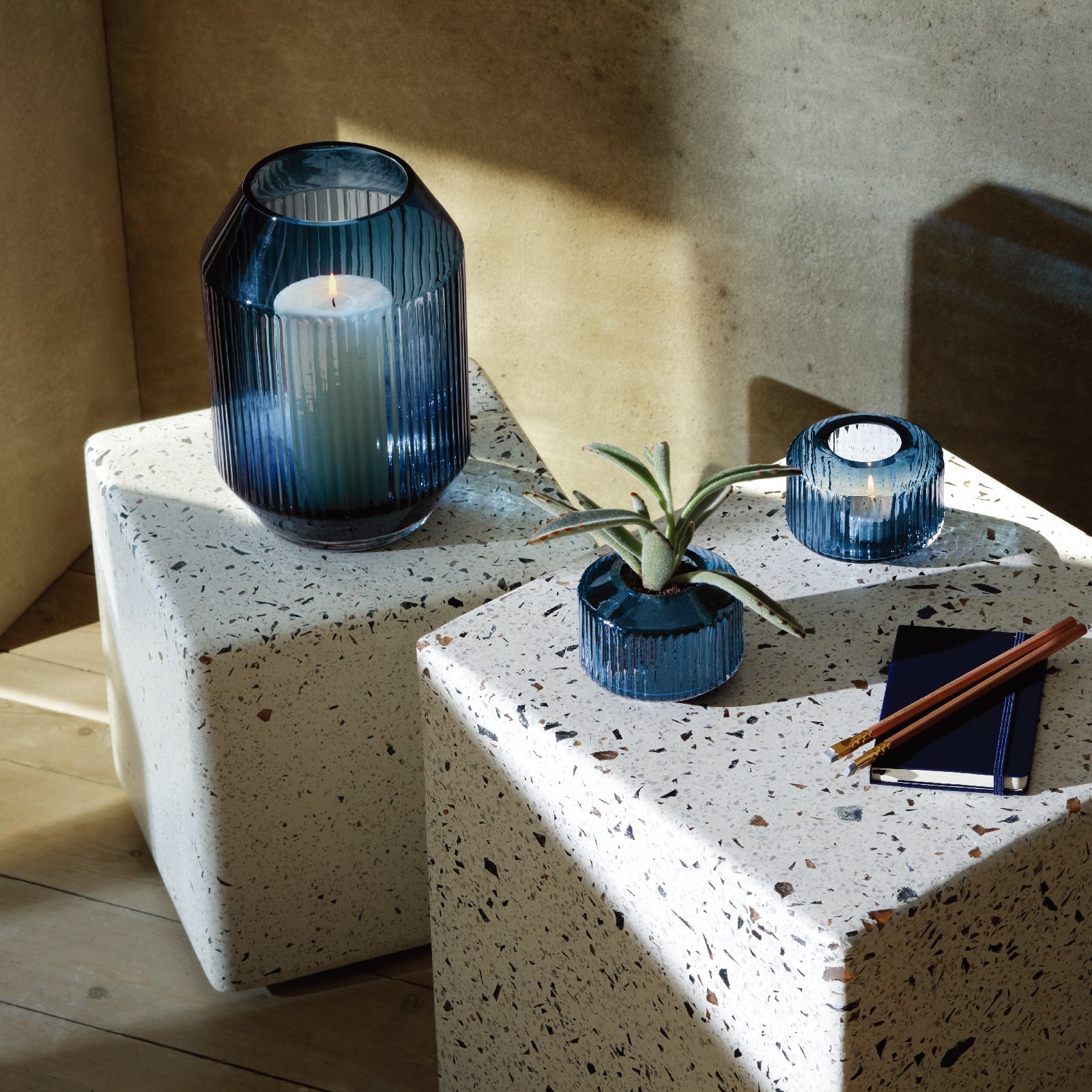 ROTUNDA ロタンダ Vase H26cm / Living Talk Decor リビングトークデコール