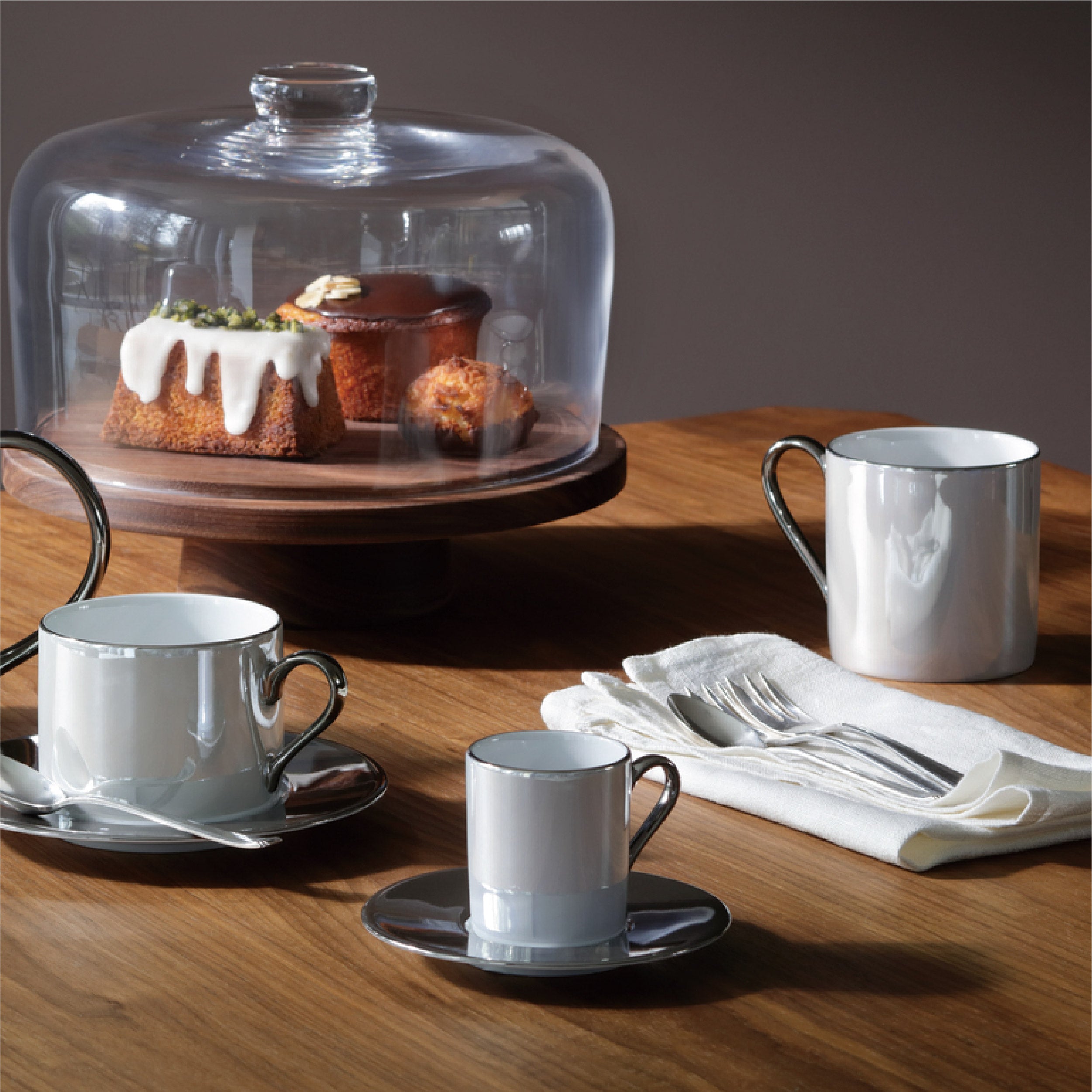 コーヒーカップアート 3点セット シルバーフレーム　インテリア PALAZZO パラッツォ Coffee Cup & Saucer / LSA international