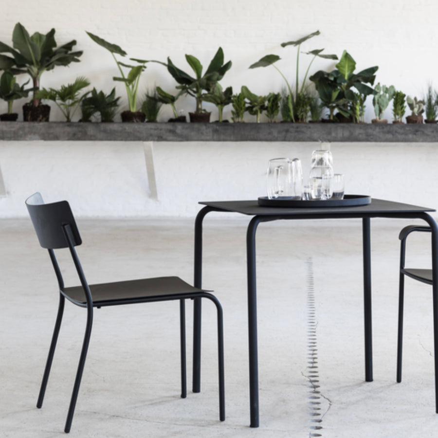 August Dining Table Black